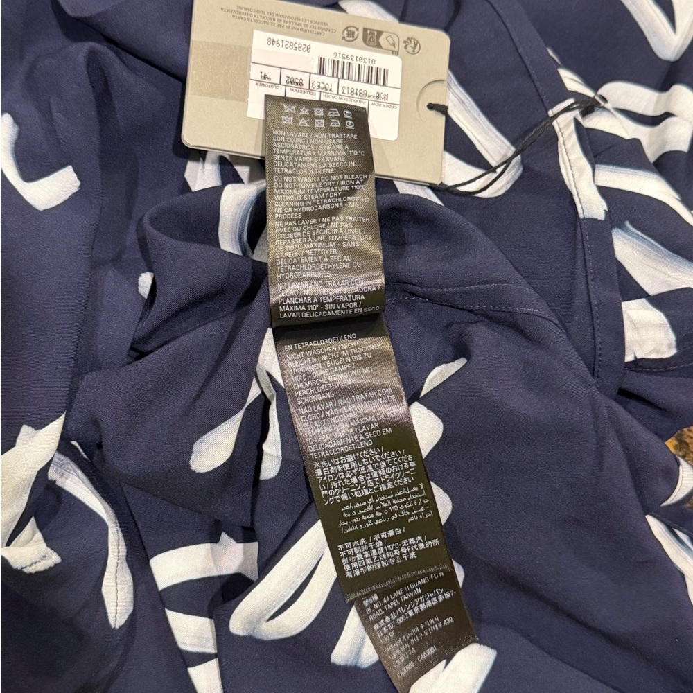 Balenciaga All Over Cursive Script Logo Minimal N… - image 9